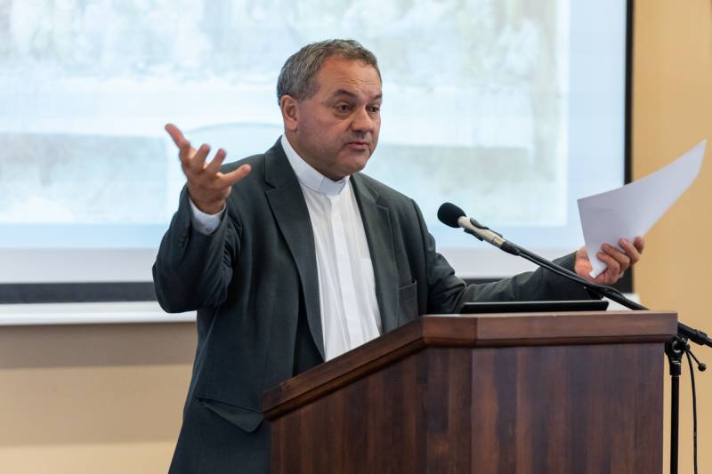 Ferfitalalkozo Pecs szept_31.jpg